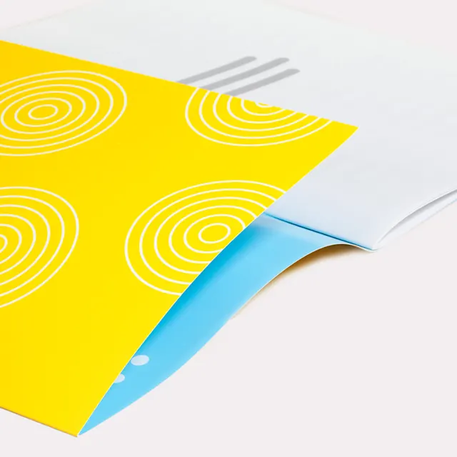Geniete brochures met flap(pen), foto 3