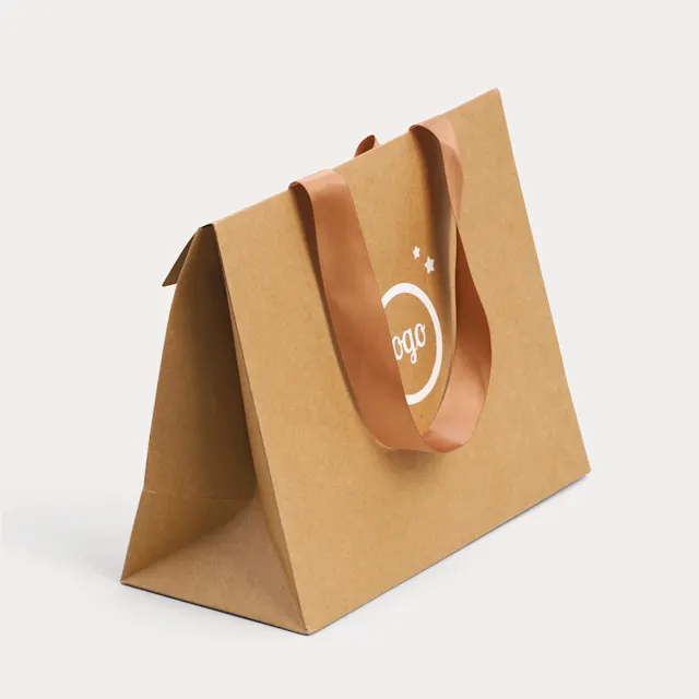 Sacs cadeaux en papier avec nœud, photo 5